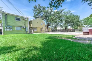 1711 Fourcade St, Houston, TX 77023 - Photo 9