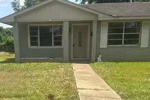503 Willow St, Rosenberg, TX 77471 - Photo 1