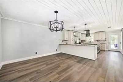 18502 Wells Court, Pearland, TX 77584 - Photo 9