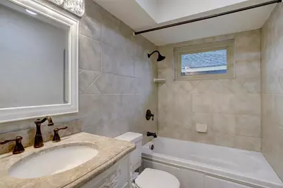 6310 Autumn Arbor Drive, Houston, TX 77092 - Photo 11