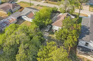 5214 Higgins St, Houston, TX 77033 - Photo 7
