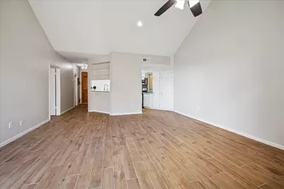 5210 Weslayan Street #303, Houston, TX 77005 - Photo 5