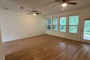 11 Lords Cir, Coldspring, TX 77331 - Photo 5