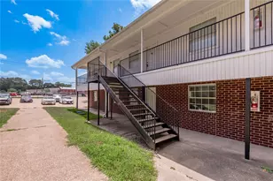 600 Palm St, Huntsville, TX 77340 - Photo 19