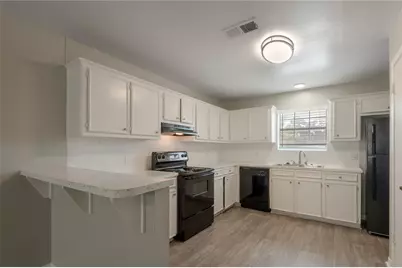 600 Palm Street #15, Huntsville, TX 77340 - Photo 5