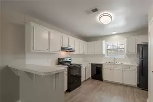 600 Palm St, Huntsville, TX 77340 - Photo 5