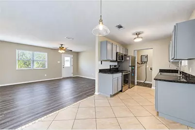 11605 Strom, Dickinson, TX 77539 - Photo 13