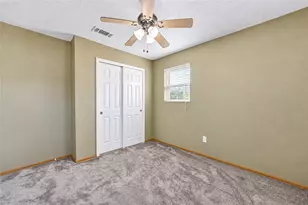 11605 Strom, Dickinson, TX 77539 - Photo 25