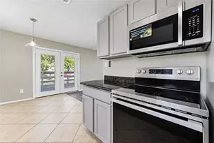 11605 Strom, Dickinson, TX 77539 - Photo 15