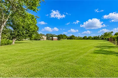 11605 Strom, Dickinson, TX 77539 - Photo 35