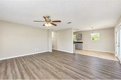 11605 Strom, Dickinson, TX 77539 - Photo 11