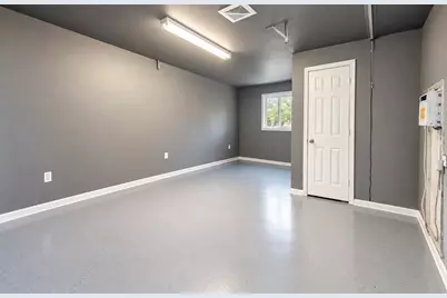 6443 Lawndale Street, Houston, TX 77023 - Photo 29