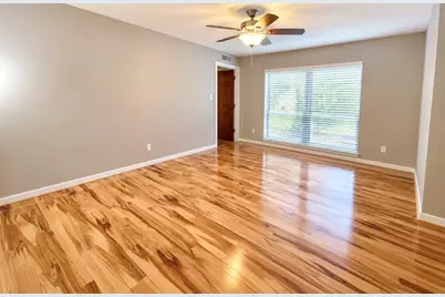 6443 Lawndale Street, Houston, TX 77023 - Photo 25