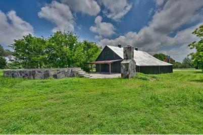 810 Highway 237, Burton, TX 77835 - Photo 3