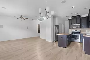 17046 Amarose Dr, Houston, TX 77090 - Photo 9