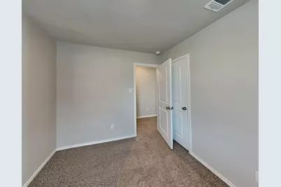 4244 Thalweg Way, San Antonio, TX 78223 - Photo 11