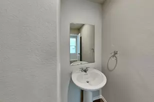 4244 Thalweg Way, San Antonio, TX 78223 - Photo 15