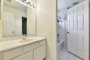 5803 Song Ridge Ct, Houston, TX 77041 - Photo 33