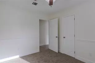 1413 N Avenue R, Freeport, TX 77541 - Photo 17