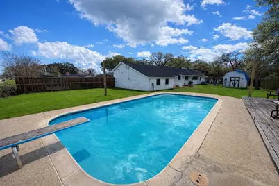 907 E Magnolia Street, Angleton, TX 77515 - Photo 35