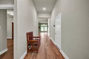 411 S Amherst Dr, West Columbia, TX 77486 - Photo 5