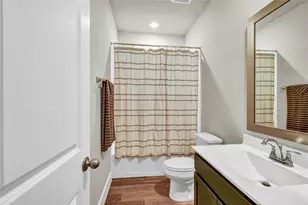411 S Amherst Dr, West Columbia, TX 77486 - Photo 25