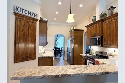 211 Brazos Drive, Baytown, TX 77523 - Photo 5