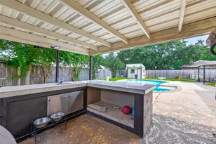 8107 Tiger Ln, Houston, TX 77040 - Photo 45