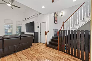 8107 Tiger Ln, Houston, TX 77040 - Photo 11