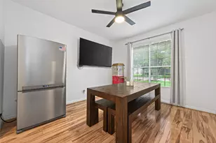 8107 Tiger Ln, Houston, TX 77040 - Photo 13