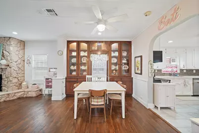 316 W Lang Street, Alvin, TX 77511 - Photo 7