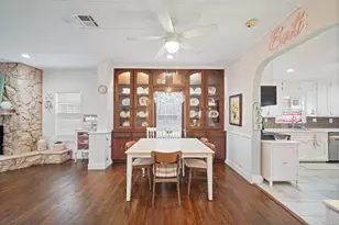 316 W Lang St, Alvin, TX 77511 - Photo 7