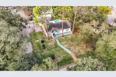 316 W Lang Street, Alvin, TX 77511 - Photo 23