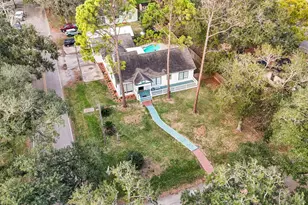 316 W Lang St, Alvin, TX 77511 - Photo 23