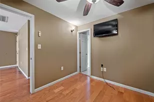 10702 River Oaks Dr, Conroe, TX 77385 - Photo 11