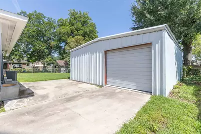 515 2nd Street, Humble, TX 77338 - Photo 35
