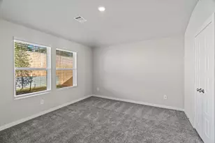 2014 Darlington Oak Dr, Conroe, TX 77304 - Photo 9