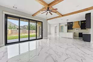 3388 Wooded Ln, Conroe, TX 77301 - Photo 7
