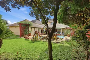 2114 Gentryside Dr, Houston, TX 77077 - Photo 33