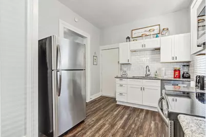 811 24th Street, Galveston, TX 77550 - Photo 9