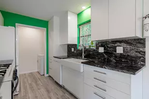 3253 Francis St, Houston, TX 77004 - Photo 9