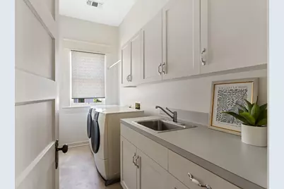 411 Bayland Avenue, Houston, TX 77009 - Photo 31