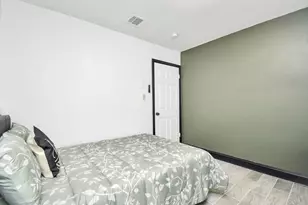 8006 Shiner Ln, Houston, TX 77072 - Photo 23