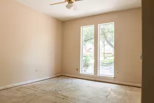 13226 Holston Hills Dr, Houston, TX 77069 - Photo 21