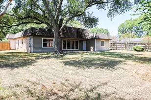 13226 Holston Hills Dr, Houston, TX 77069 - Photo 3
