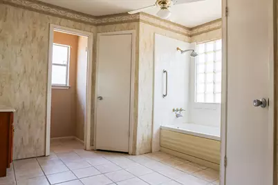 13226 Holston Hills Drive, Houston, TX 77069 - Photo 17