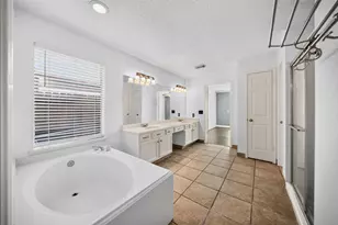 10215 Minturn Ln, Houston, TX 77064 - Photo 23