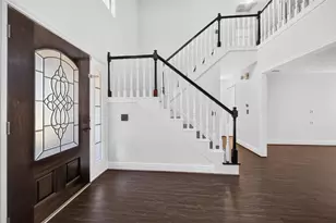 10215 Minturn Ln, Houston, TX 77064 - Photo 3