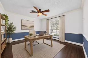 10215 Minturn Ln, Houston, TX 77064 - Photo 5