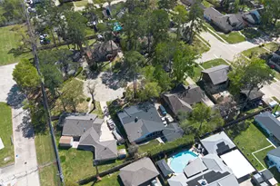 1010 Rhine Ln, Houston, TX 77090 - Photo 29